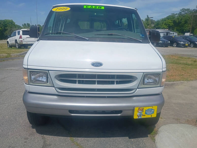 1999 Ford E-350