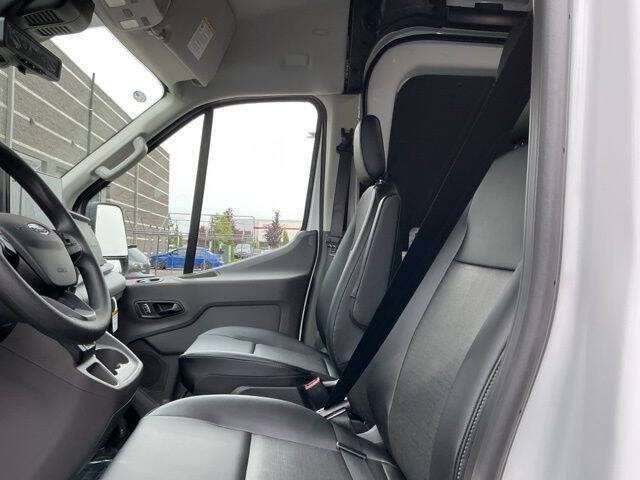 2026 Ford Transit 250