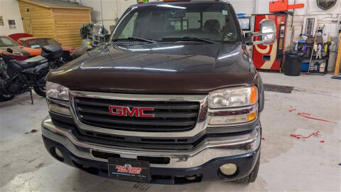 2005 GMC Sierra 2500HD