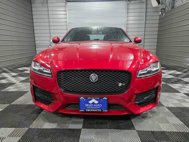 2017 Jaguar XF 35t R-Sport