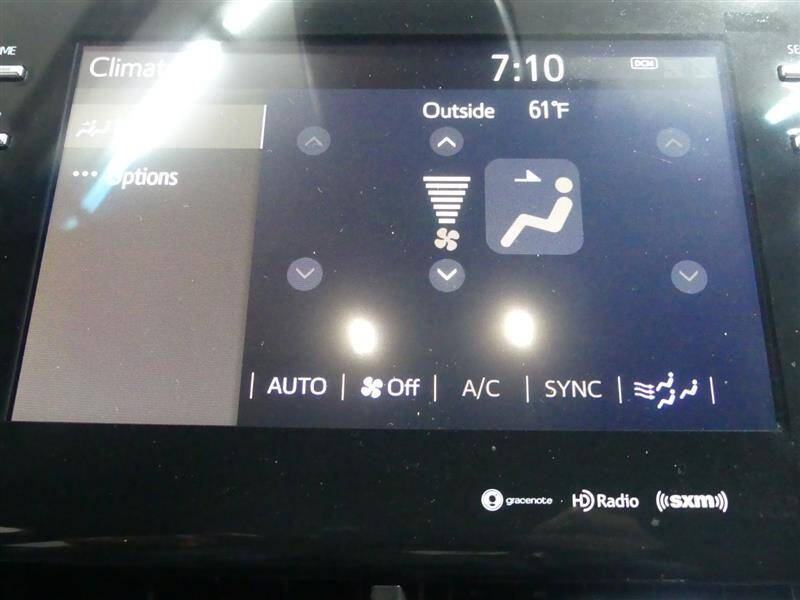 2019 Toyota Avalon Hybrid