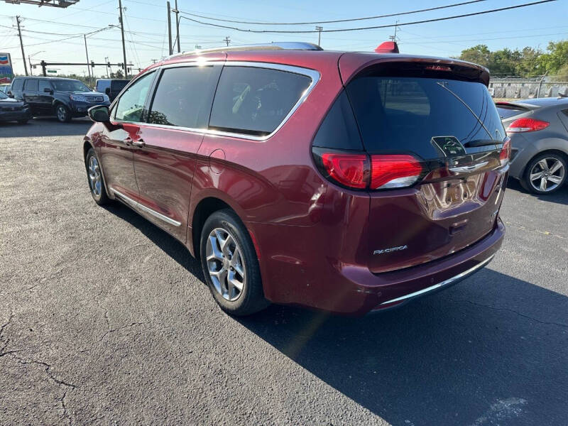 2017 Chrysler Pacifica Limited