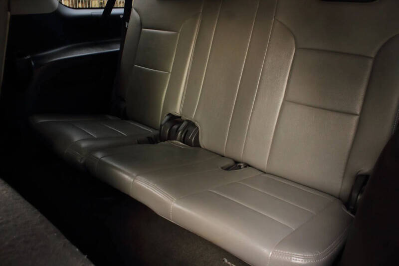 2017 Chevrolet Suburban LS