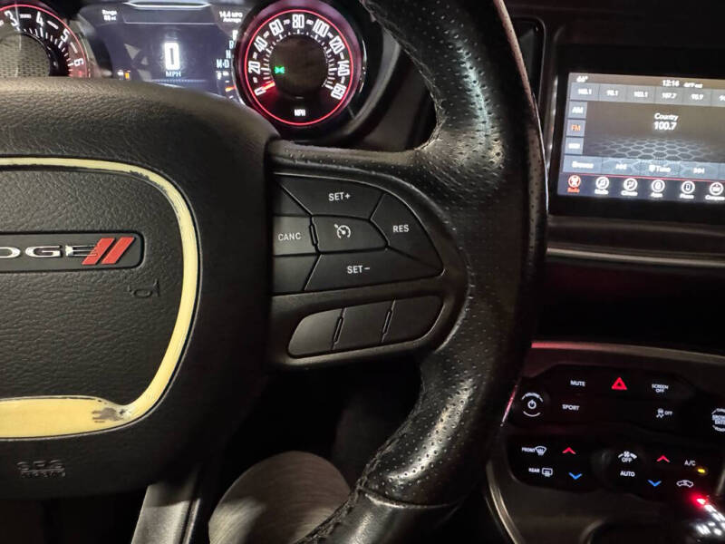 2020 Dodge Challenger SXT