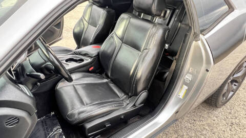 2018 Dodge Challenger SXT Plus