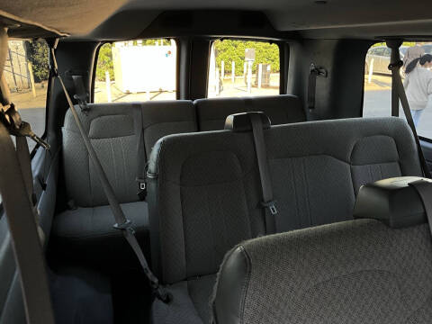 2024 Chevrolet Express LT 3500