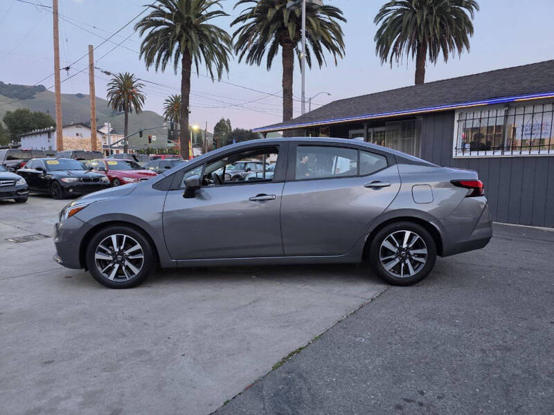 2021 Nissan Versa SV