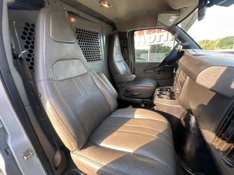 2020 Chevrolet Express 2500
