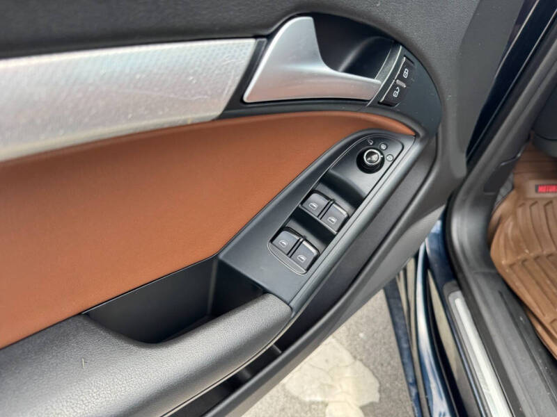 2011 Audi A5 2.0T quattro Premium Plus