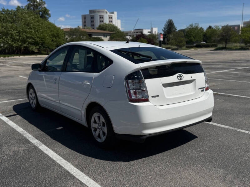 2004 Toyota Prius