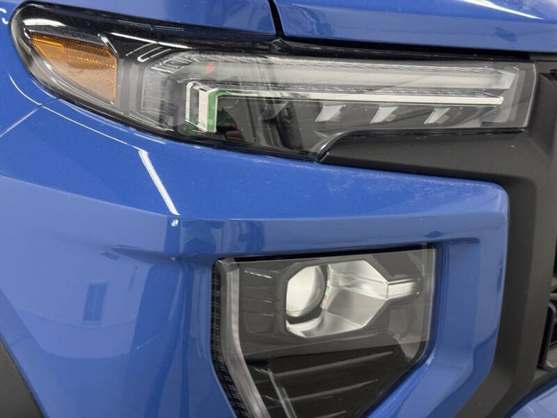 2025 GMC Canyon Elevation