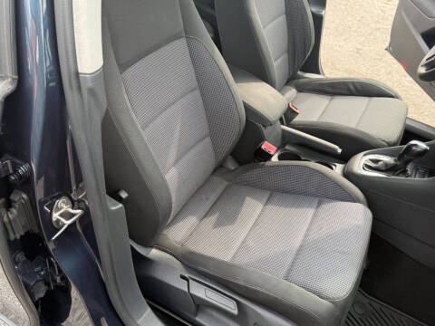 2014 Volkswagen Golf 2.5L PZEV