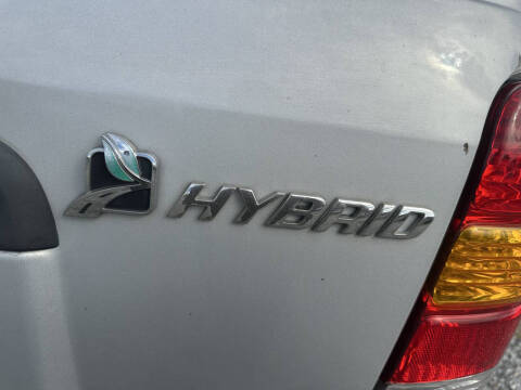 2005 Ford Escape HEV