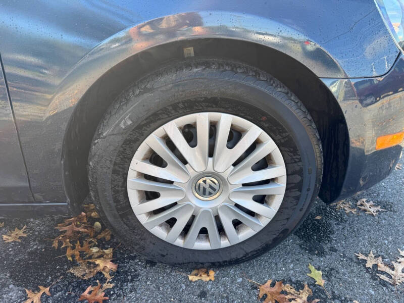 2012 Volkswagen Golf 2.5L PZEV