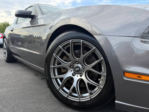 2014 Ford Mustang GT Premium