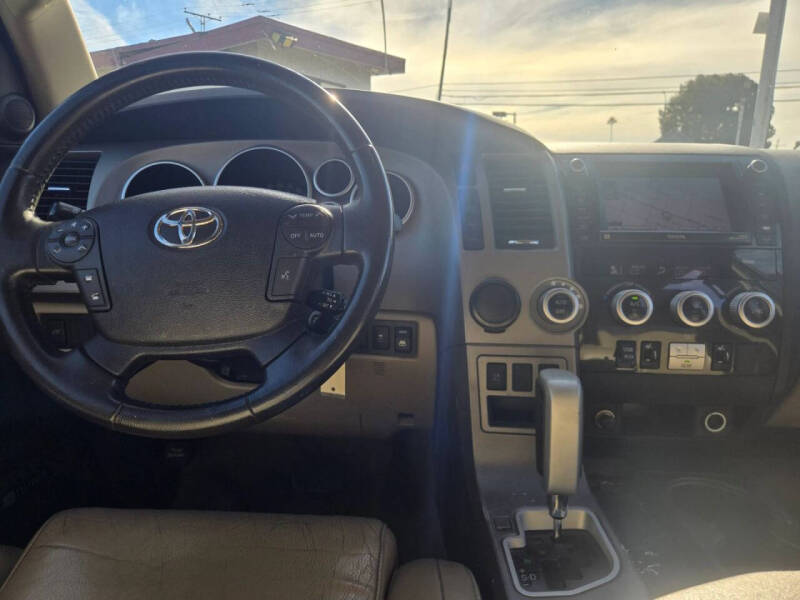 2010 Toyota Sequoia Limited