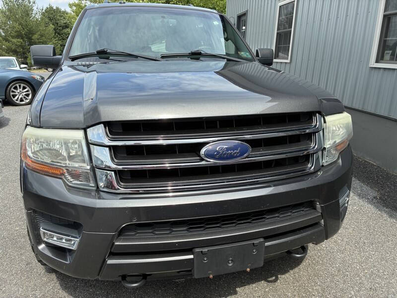 Black 2015 Ford Expedition XLT 4x4 XLT 4dr SUV 2