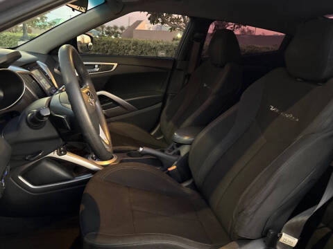 2016 Hyundai Veloster