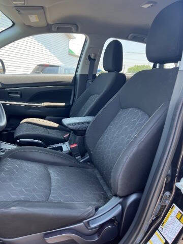 2020 Mitsubishi Outlander Sport BE