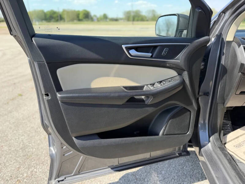 2024 Ford Edge