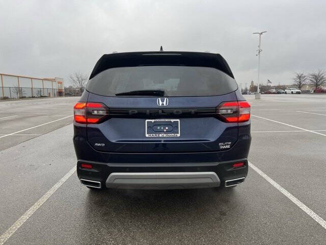 2023 Honda Pilot Elite