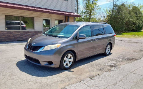 2011 Toyota Sienna