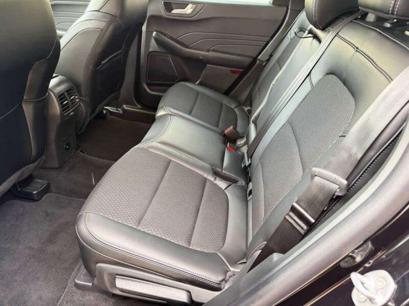 2025 Ford Escape Plug-In Hybrid PHEV