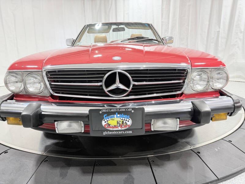 1988 Mercedes-Benz 560-Class 560 SL