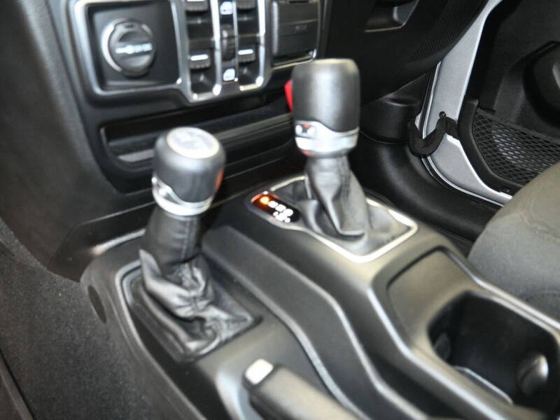 2022 Jeep Gladiator Willys