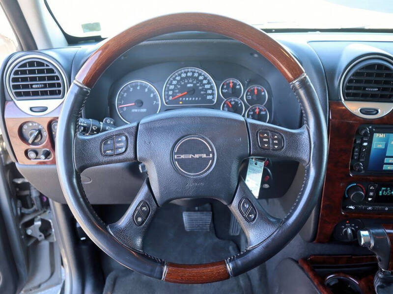 2007 GMC Envoy Denali