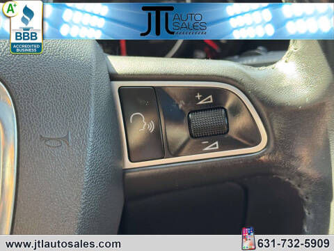 2011 Audi Q5 2.0T quattro Premium Plus