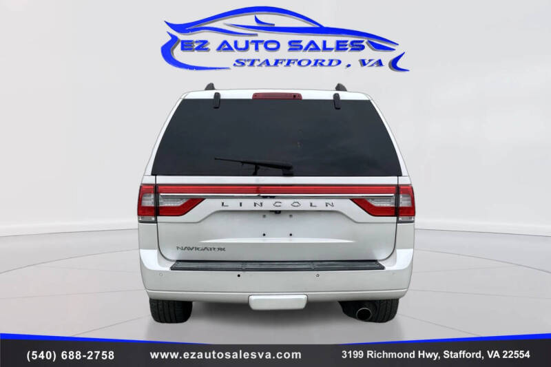 2017 Lincoln Navigator Select