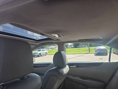 2004 Lexus ES 330