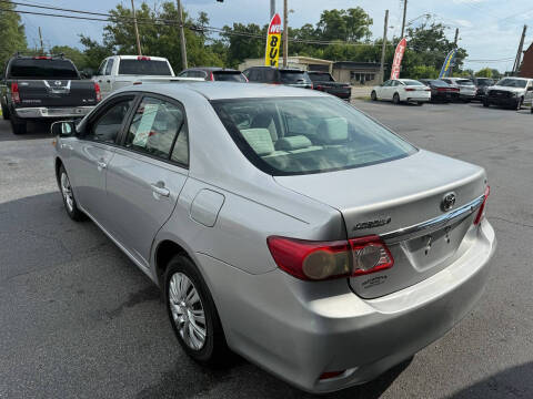 2011 Toyota Corolla LE