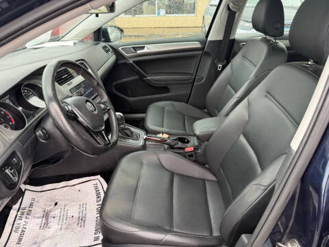 2017 Volkswagen Golf TSI Wolfsburg Edition