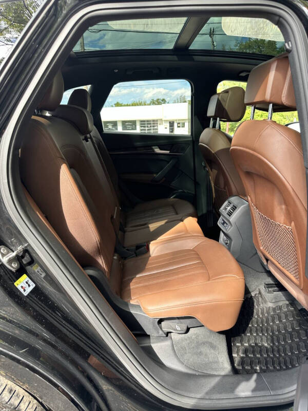 2020 Audi Q5 quattro Premium Plus 45 TFSI