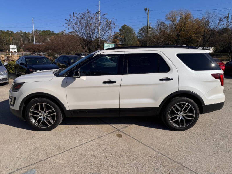 2016 Ford Explorer Sport photo 6