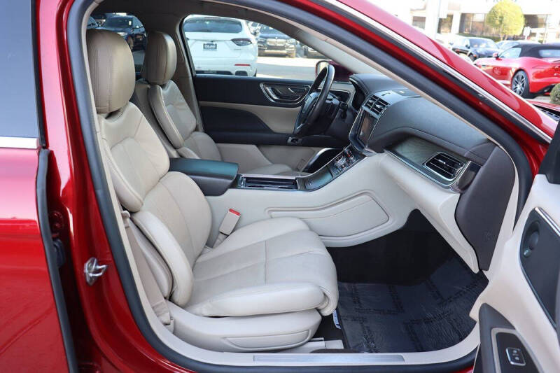 2020 Lincoln Continental Standard