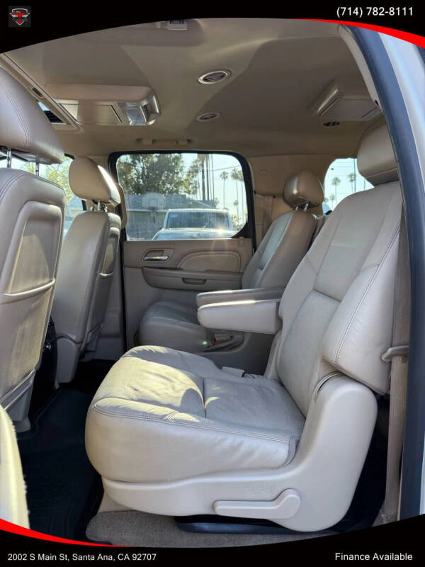 2010 Cadillac Escalade ESV Premium