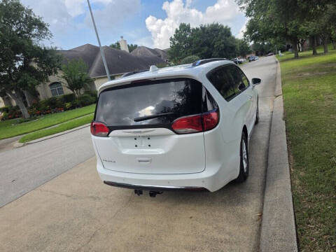 2019 Chrysler Pacifica Touring L