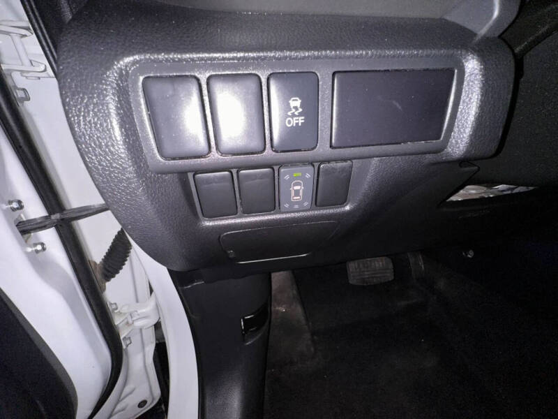 2019 Mitsubishi Eclipse Cross ES