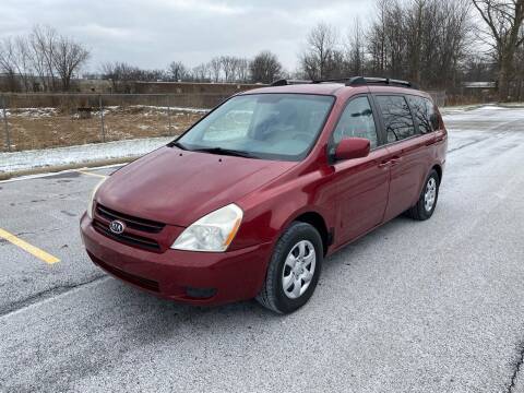 2006 Kia Sedona for sale at JE Autoworks LLC in Willoughby OH