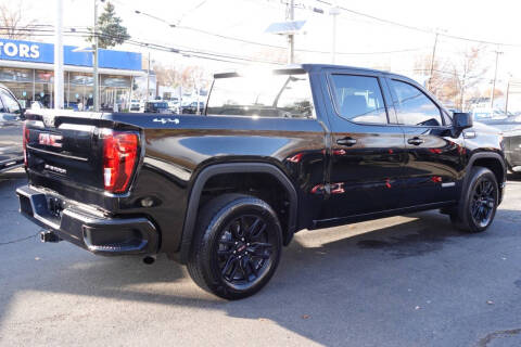 2025 GMC Sierra 1500 Elevation Standard