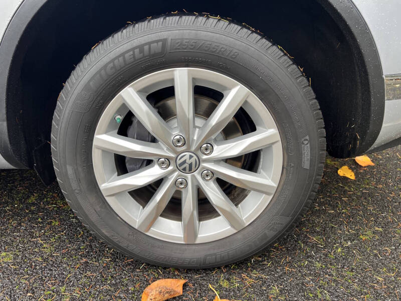 2016 Volkswagen Touareg TDI Sport