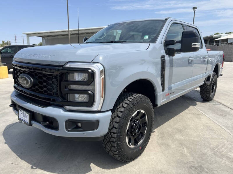 2025 Ford F-250 Super Duty Lariat's photo