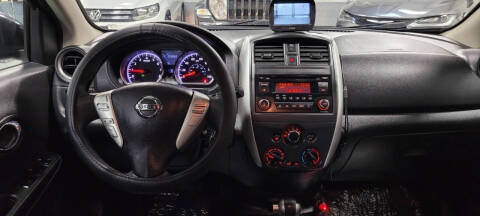 2017 Nissan Versa 1.6 SV