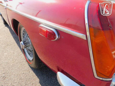 1974 MG B