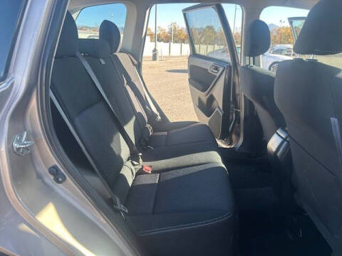 2015 Subaru Forester 2.5i