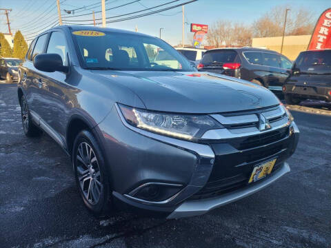 2018 Mitsubishi Outlander ES