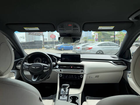 2024 Genesis G70 2.5T Standard